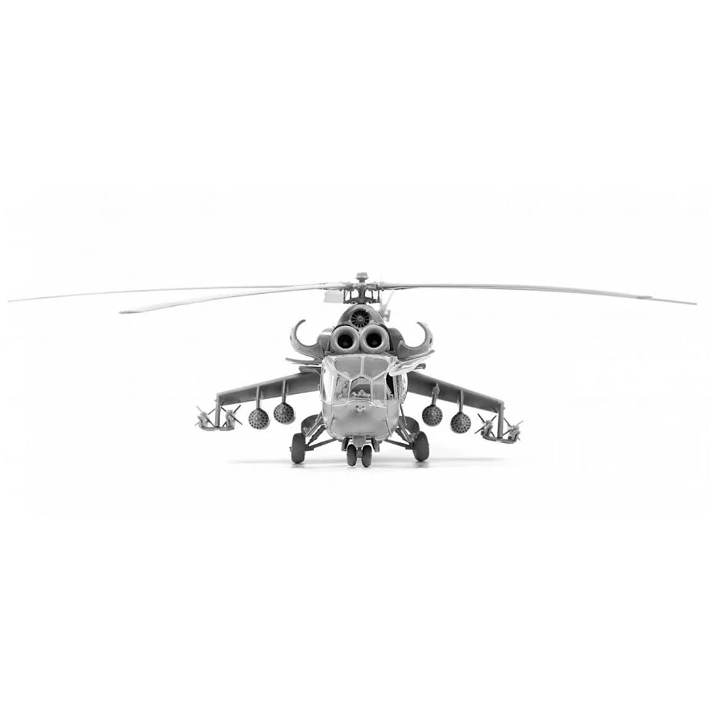 Сборная модель 7273ПН Вертолет МИ-24А
